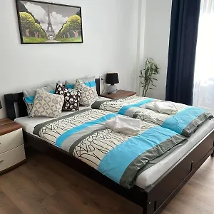 apartmn-se-3-lonicemi-karlovy-vary-centrum.karlovyvary-hotels.com/