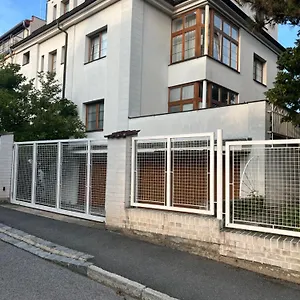  Apartment Sarka