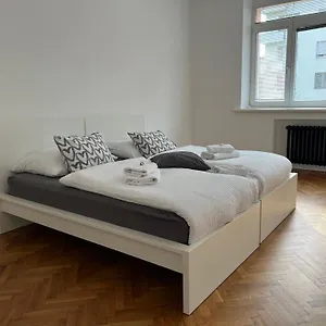 soukrom-pokoj-v-tpokojovm-byt.brnohotels.org/